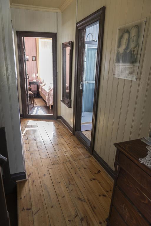 Einarshusid Guesthouse Bolungarvik Екстер'єр фото